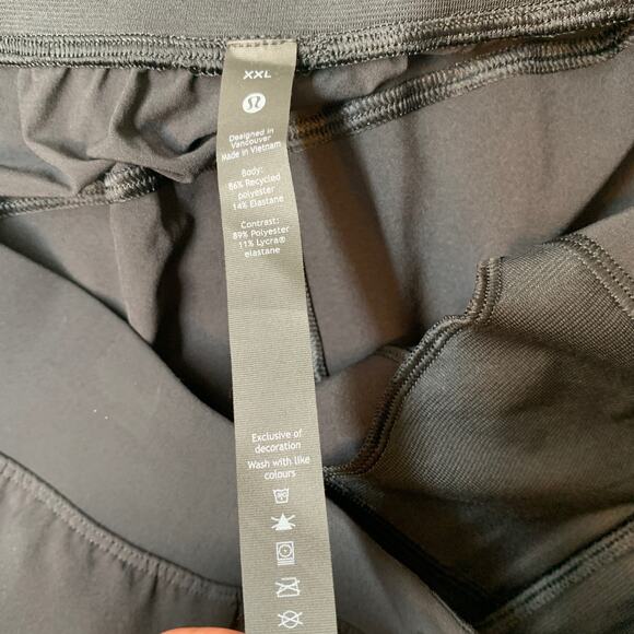 Lululemon T.H.E. Short Linerless 9" Men XXL Black Los Angeles Clippers Gym Run - Picture 9 of 14